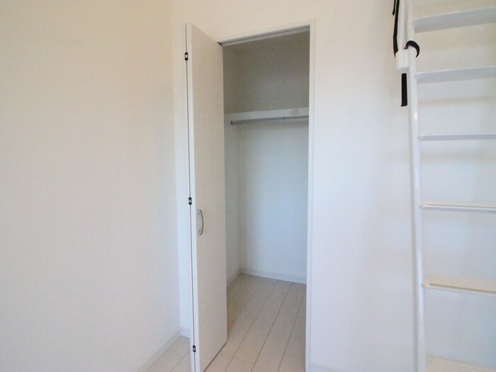 物件内観写真9　(収納)