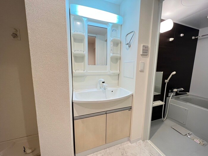 物件内観写真13　(洗面)