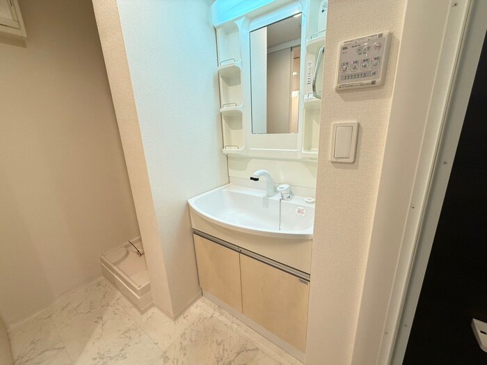 物件内観写真14　(洗面)