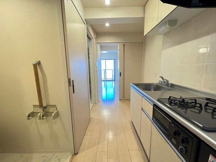 物件内観写真20　(廊下)