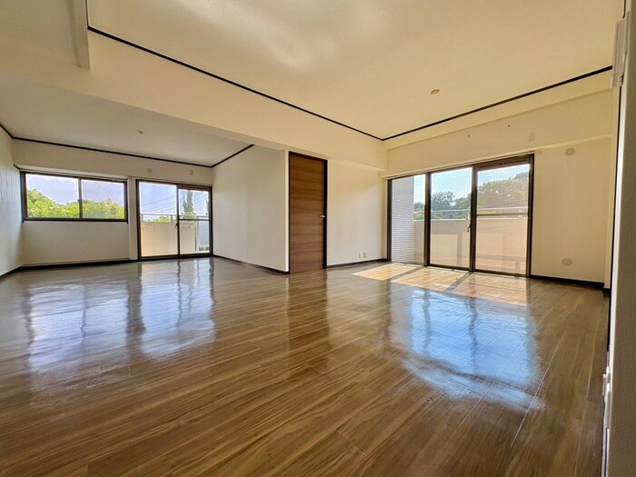 物件内観写真7　(ベランダ・バルコニー)