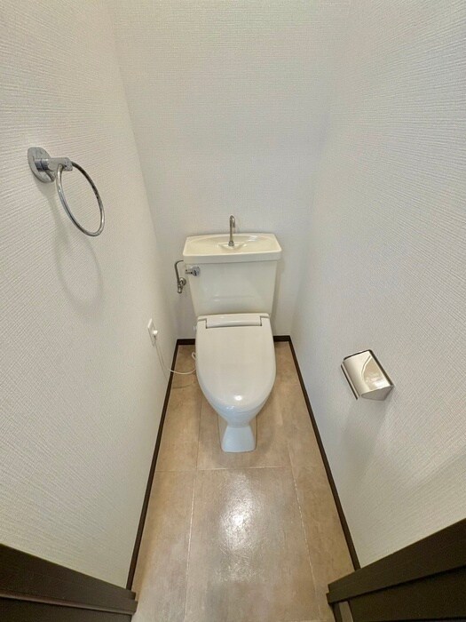 物件内観写真12　(トイレ)