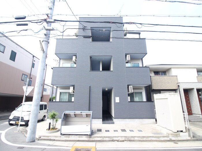 物件外観写真1　(外観写真)