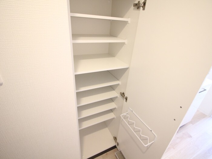 物件内観写真17　(靴箱)