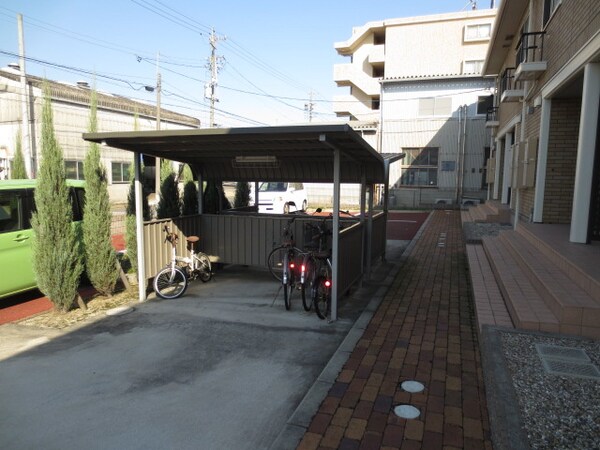 駐輪場