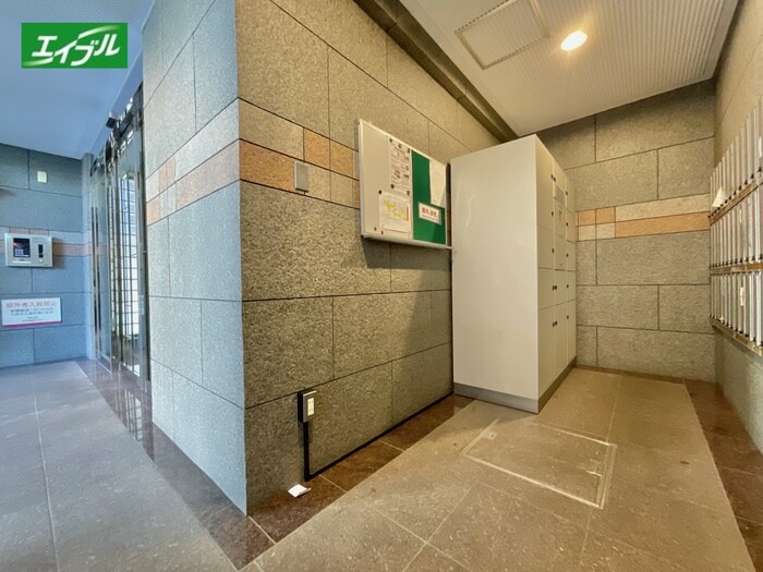 物件外観写真3　(建物設備)