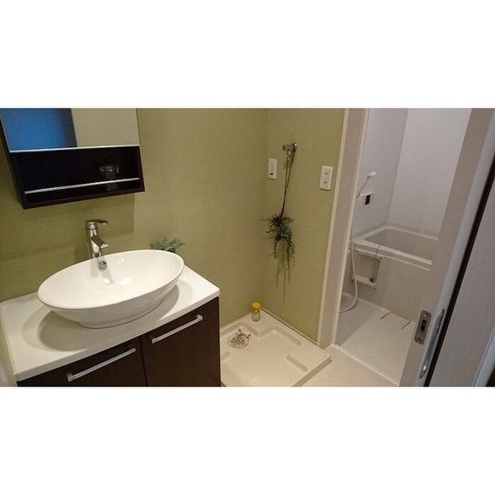 物件内観写真8　(洗面)