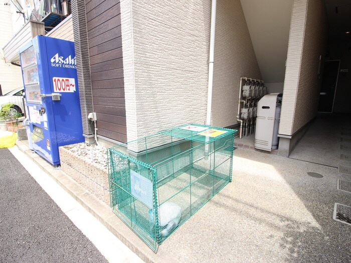 物件外観写真4　(建物設備)