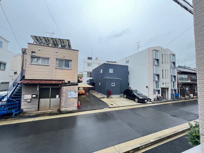 物件内観写真17　(室内からの展望)