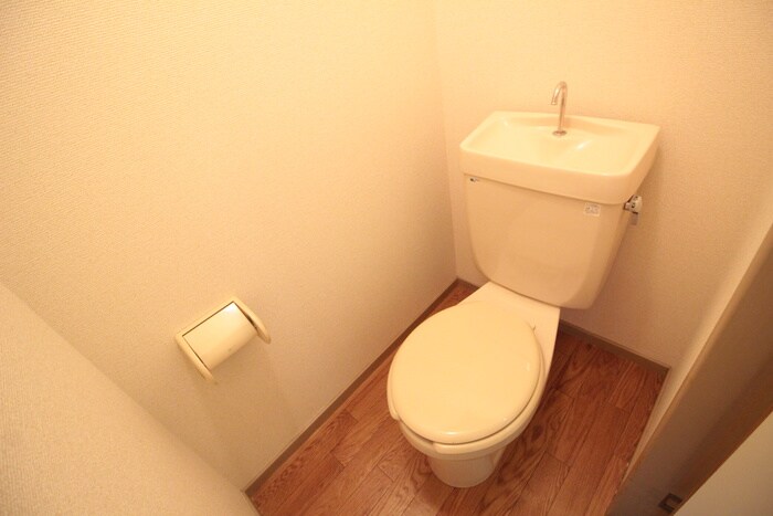 物件内観写真12　(トイレ)