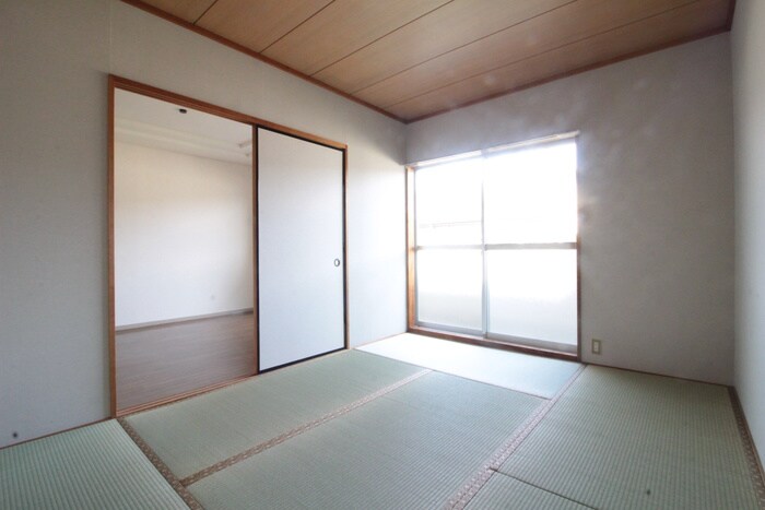 物件内観写真17　(居室)