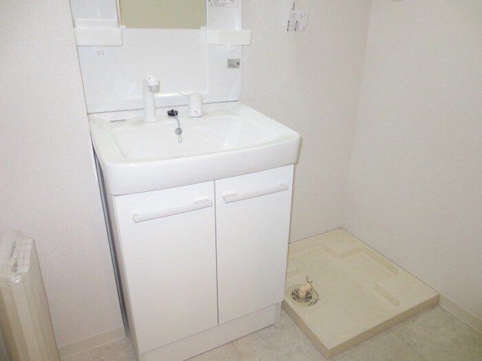 物件内観写真10　(洗面)