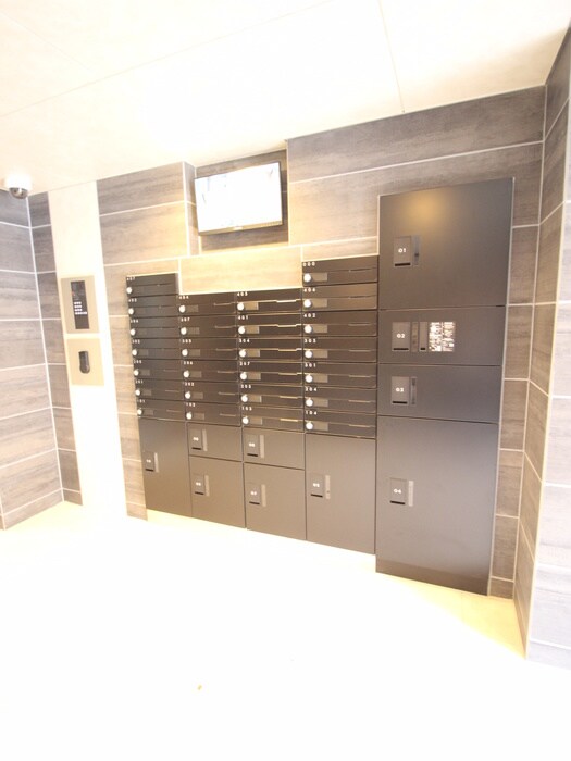 物件外観写真6　(建物設備)