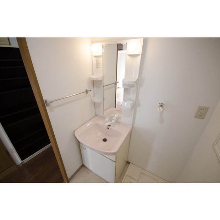 物件内観写真13　(洗面)