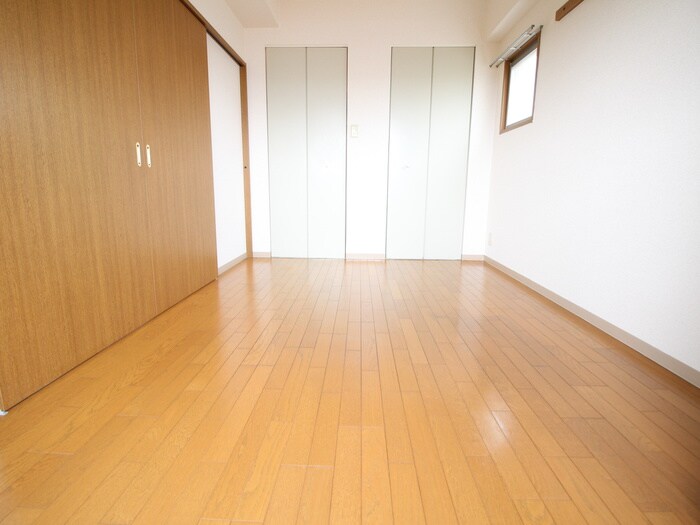 物件内観写真15　(居室)