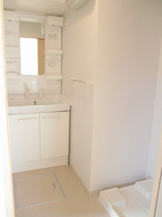 物件内観写真7　(洗面)