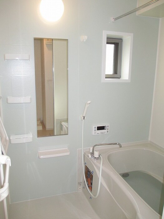 物件内観写真8　(バス／シャワールーム等)