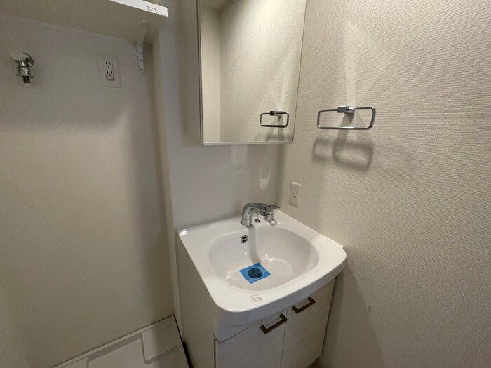 物件内観写真11　(洗面)