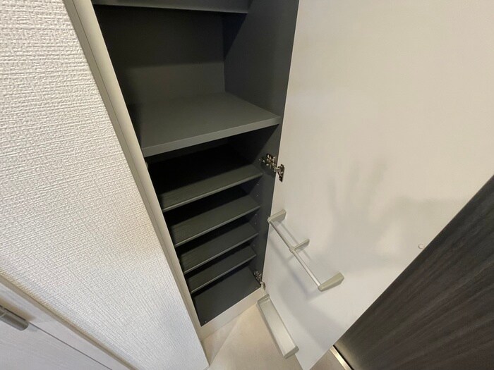 物件内観写真18　(靴箱)