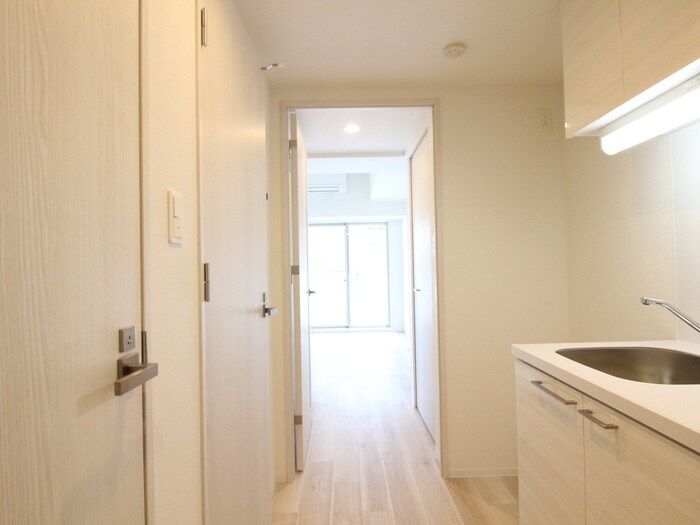 物件内観写真19　(廊下)