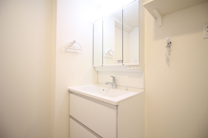 物件内観写真12　(洗面)