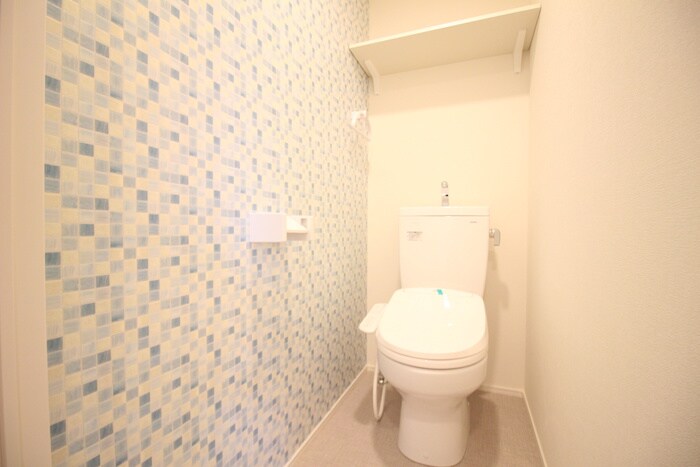 物件内観写真14　(トイレ)