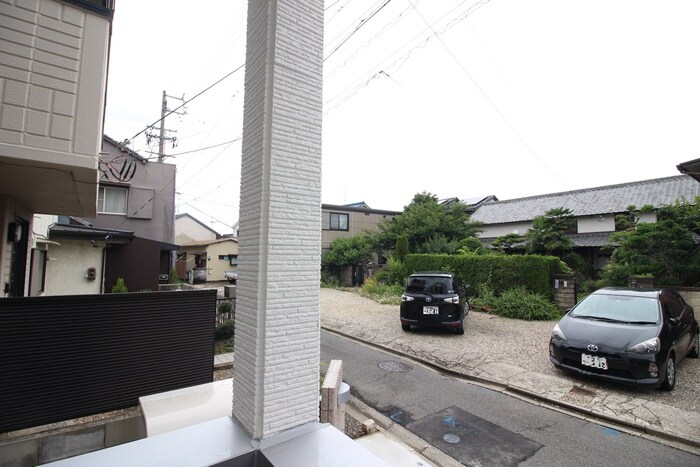 物件内観写真20　(室内からの展望)