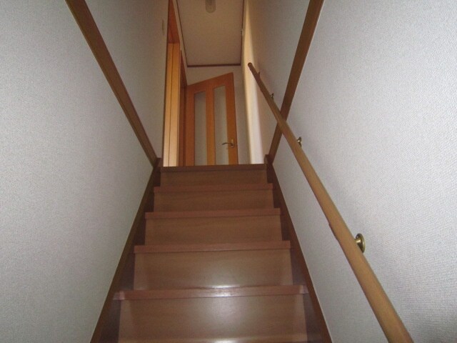 物件内観写真11　(廊下)