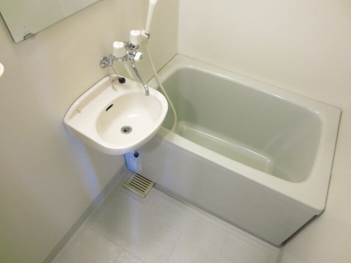 物件内観写真12　(バス／シャワールーム等)