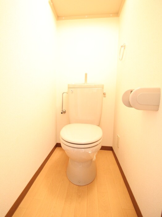 物件内観写真13　(トイレ)