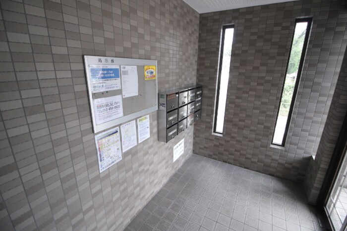 物件外観写真4　(建物設備)