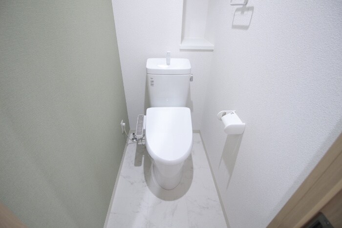 物件内観写真12　(トイレ)