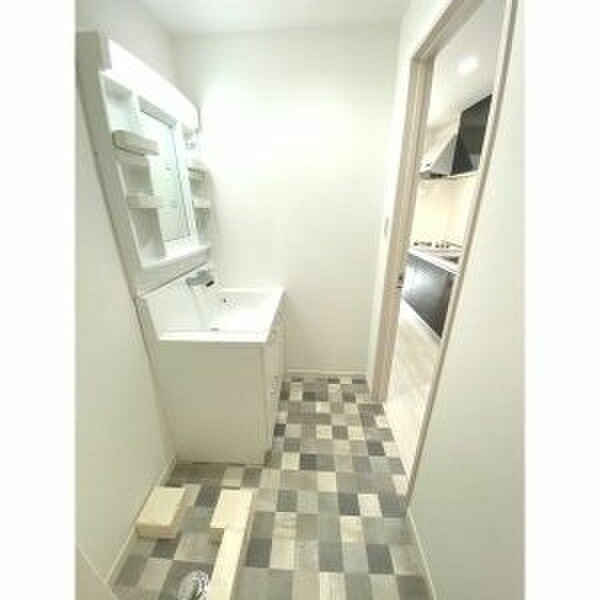 物件内観写真12　(洗面)