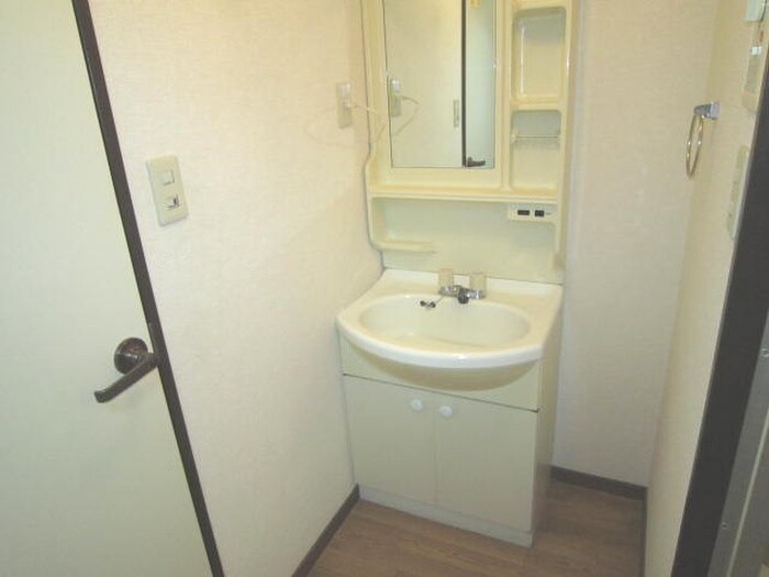 物件内観写真15　(洗面)