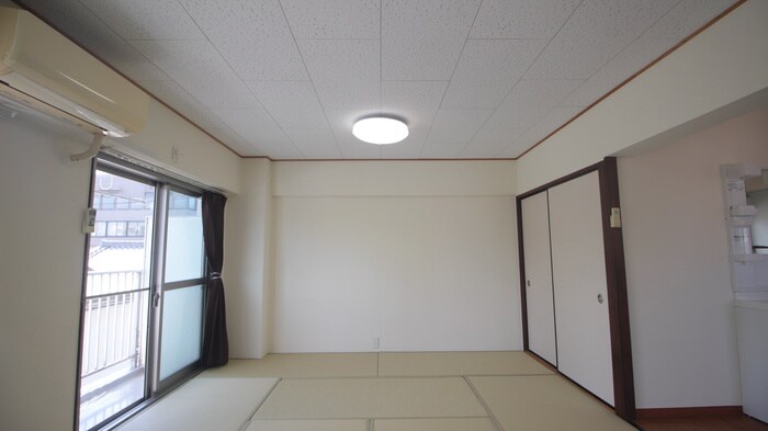 物件内観写真18　(居室)