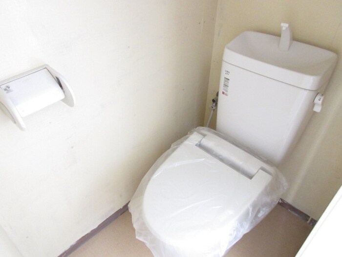 物件内観写真9　(トイレ)