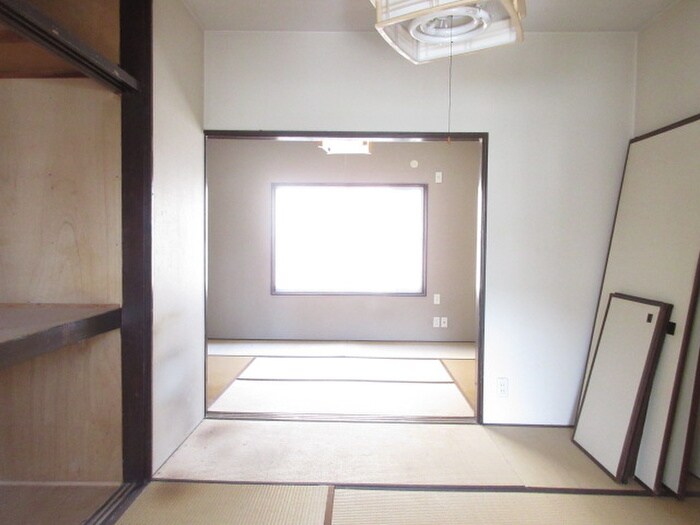 物件内観写真10　(居室)