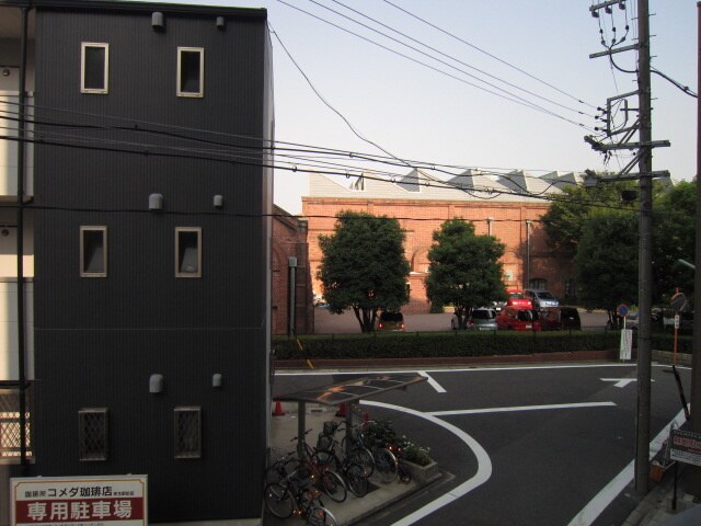 物件内観写真16　(室内からの展望)