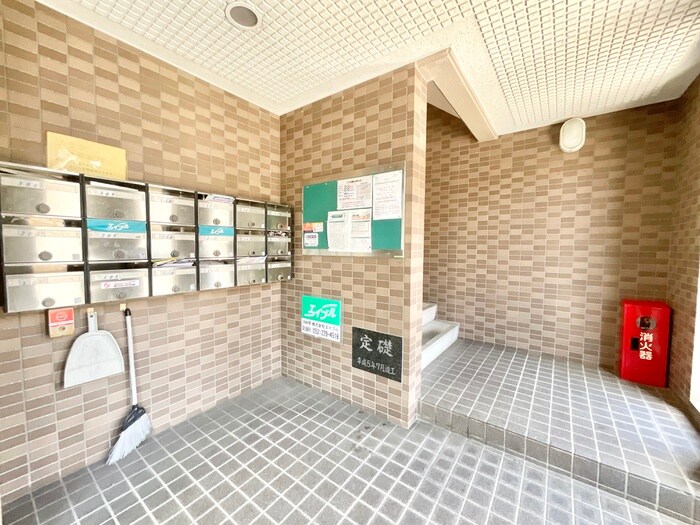 物件外観写真4　(建物設備)