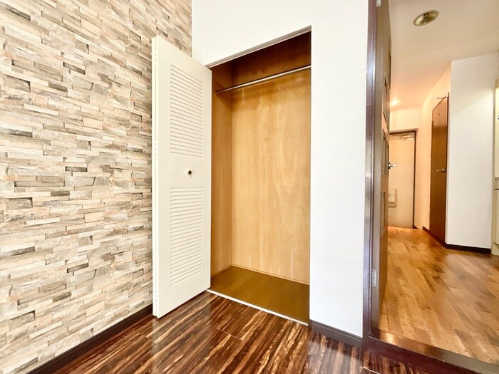 物件内観写真11　(収納)