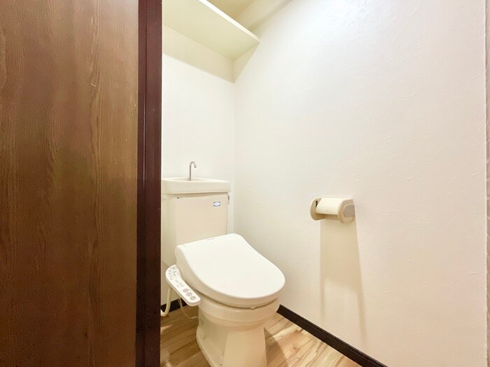 物件内観写真13　(トイレ)