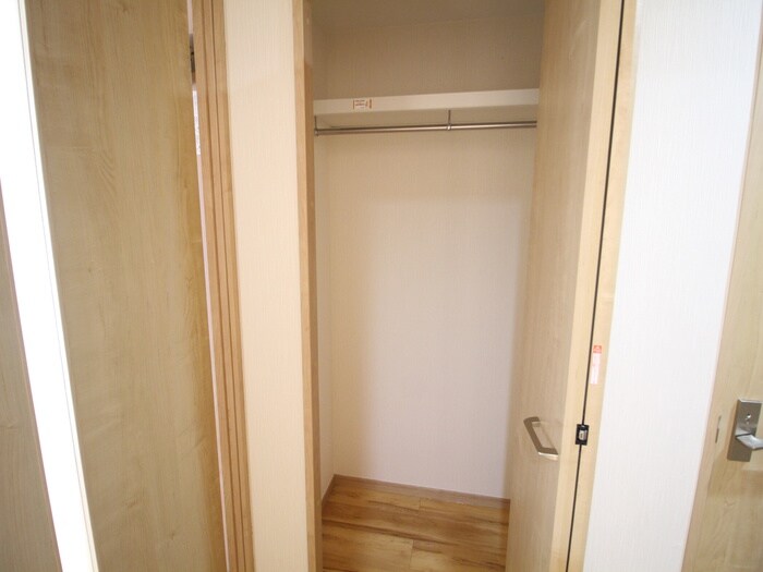 物件内観写真14　(収納)