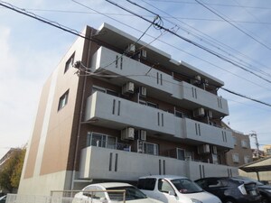 ブル－ム上社外観写真