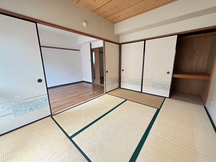 物件内観写真9　(居室)