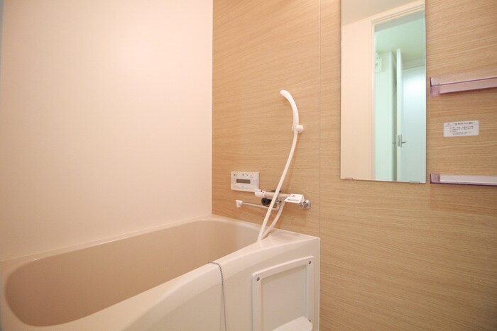 物件内観写真13　(バス／シャワールーム等)