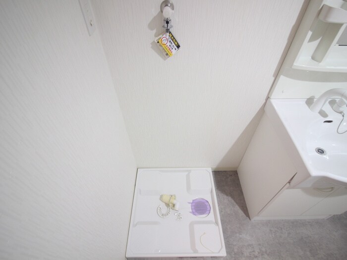 物件内観写真19　(洗濯機置場)