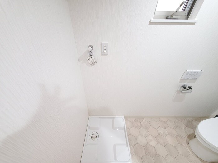 物件内観写真13　(洗濯機置場)