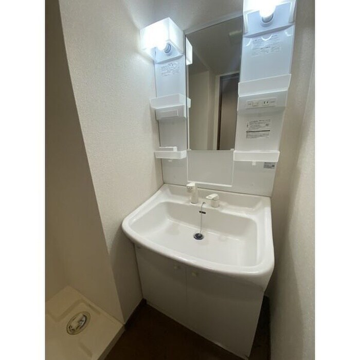 物件内観写真10　(洗面)