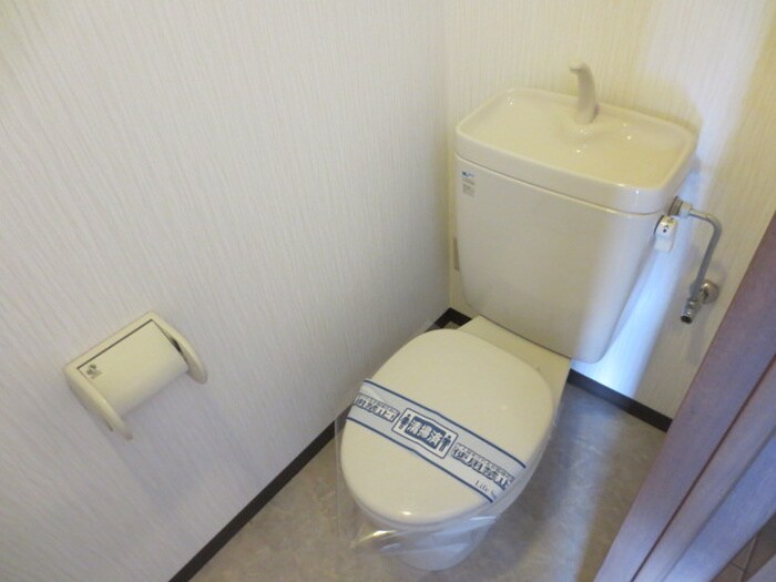 物件内観写真11　(トイレ)