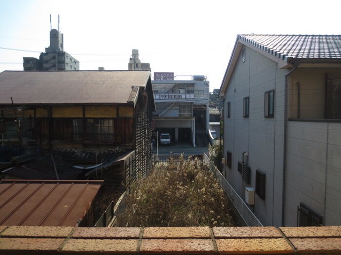 物件内観写真15　(室内からの展望)